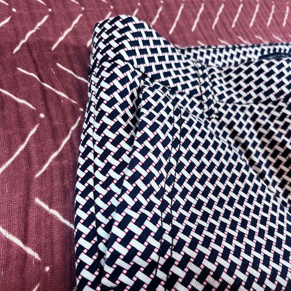Tommy Hilfiger Size 10 Womens Stretch Slim Crop Pants Geometric Print - Picture 5 of 12